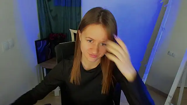 Catherine e online show from 10.27.25