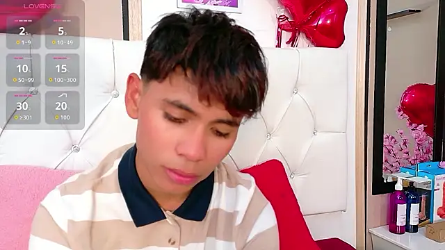 Ethan Westt online show from 03.04.26