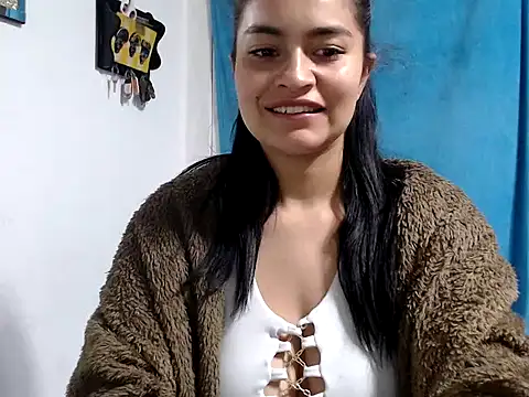 AlanaHotxx online show from 11.04.25