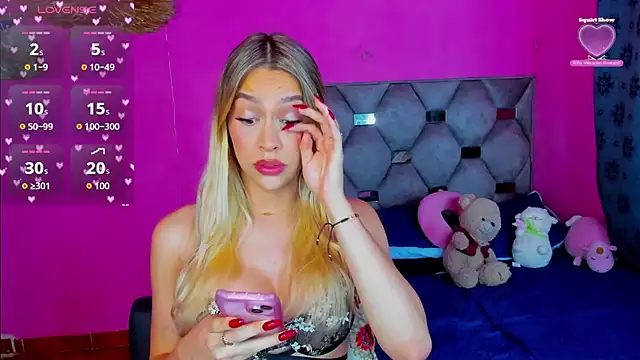 Snapshot of hanna_tss chatting on 11.29.25 hanna tss online show from 11.29.25