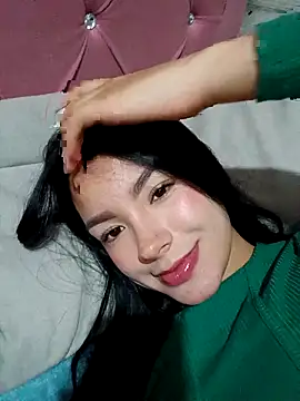 adrianagilton online show from 10.18.25