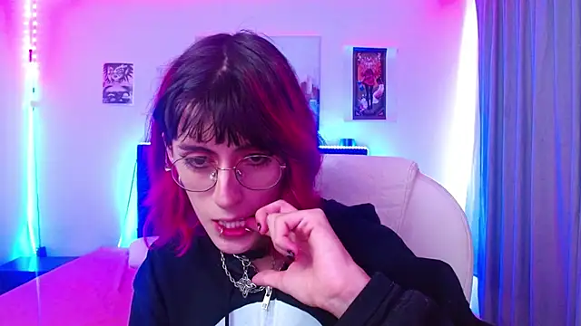 goth minerva online show from 01.06.26