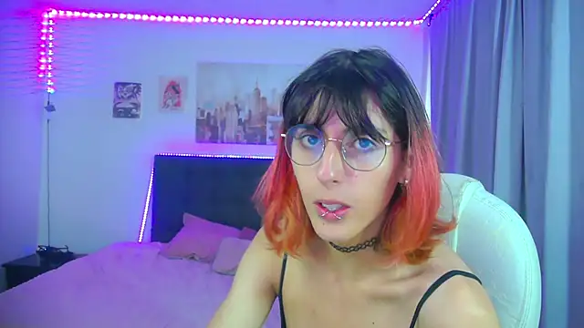 goth minerva online show from 04.15.26