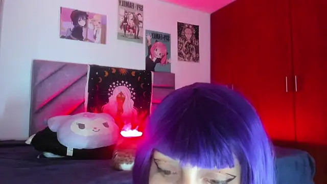 KARINNA  RAVEN online show from 11.05.25