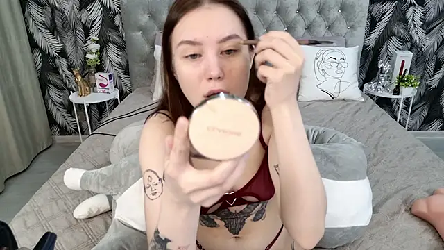 CarolineTenders online show from 01.13.26