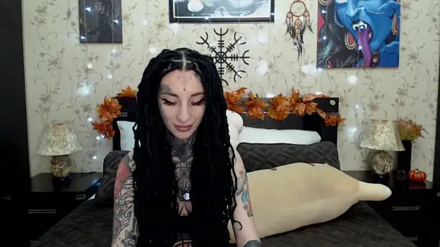 Velvetbat online show from 10.10.25