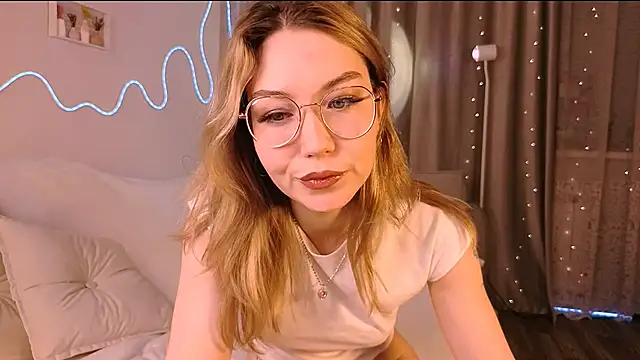 Lilo Sims online show from 11.29.25