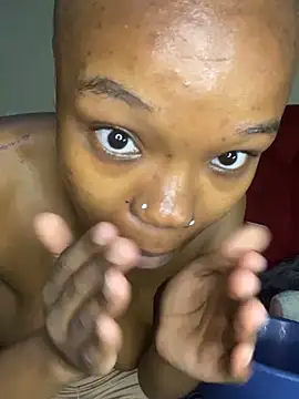 YummyMelanin117 online show from 10.23.25