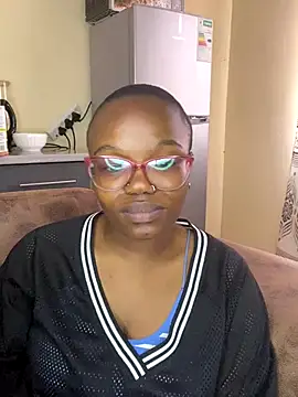 YummyMelanin117 online show from 11.06.25