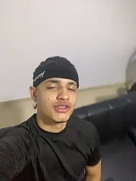 Snapshot of samxx_muscle chatting on 03.15.26 samxx muscle online show from 03.15.26