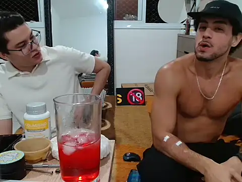 Snapshot of TimiidoSP011 chatting on 09.13.25 TimiidoSP011 online show from 09.13.25