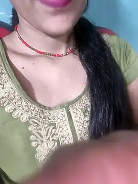 Snapshot of Eshwari_Chopra chatting on 04.23.26 Eshwari Chopra online show from 04.23.26