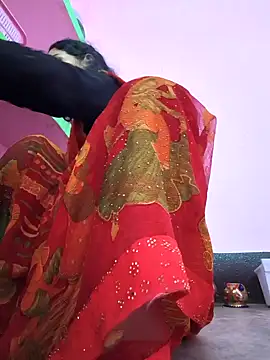 Snapshot of Eshna_Dabral chatting on 10.14.25 Eshna Dabral online show from 10.14.25