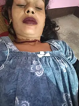 Snapshot of Eshna_Dabral chatting on 10.15.25 Eshna Dabral online show from 10.15.25