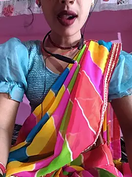 Eshna Dabral online show from 11.05.25