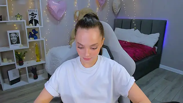 MelanieAlves online show from 03.11.26