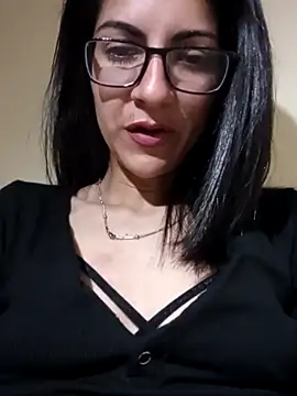 Snapshot of Camilitah chatting on 10.02.25 Camilitah online show from 10.02.25