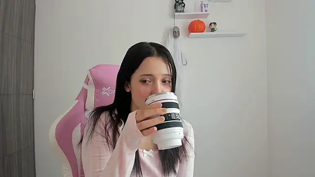 ImBunnyNova online show from 10.15.25