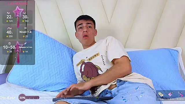 Hotboy21  online show from 11.18.25