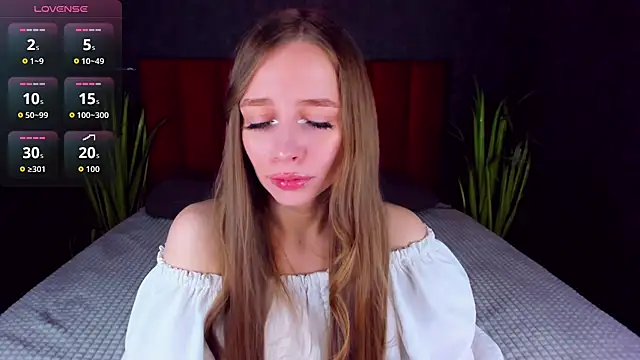 Snapshot of Amy_Waynee chatting on 09.27.25 Amy Waynee online show from 09.27.25