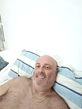 Alexis Bull online show from 10.17.25