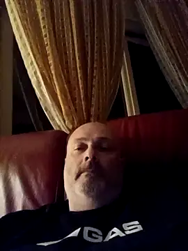 Alexis Bull online show from 03.11.26