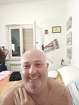 Alexis Bull online show from 05.26.26