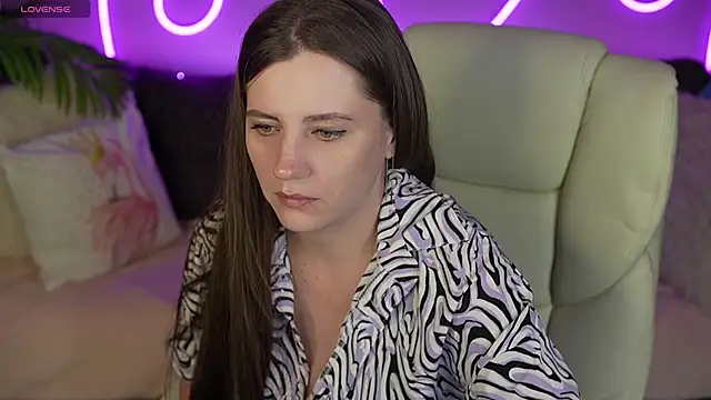 ValeryMurr online show from 10.14.25