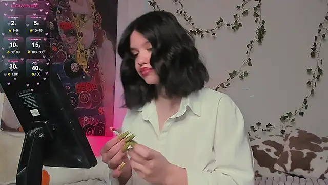 secret princess online show from 03.21.25