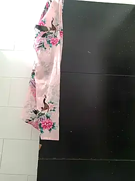 Yuli Mars online show from 11.08.25