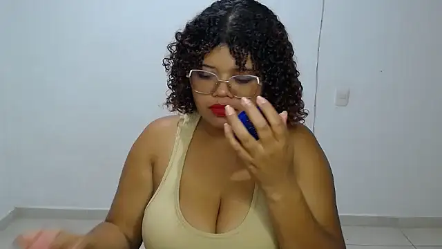 natalietits1 online show from 12.23.25