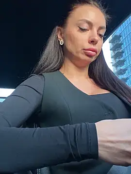 Snapshot of Anna_Nobel chatting on 09.25.25 Anna Nobel online show from 09.25.25