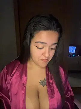 Manu 2002  online show from 03.01.26