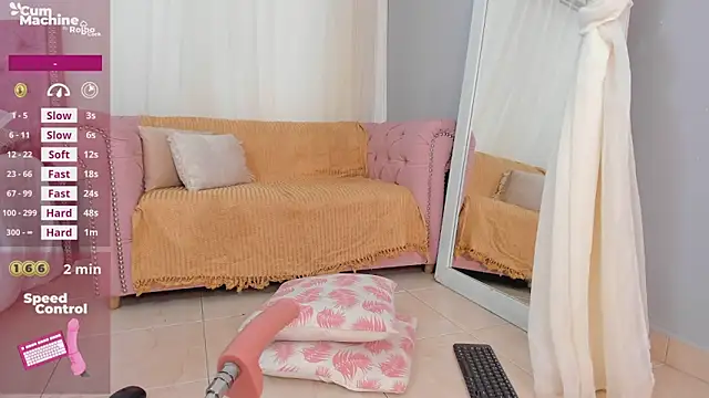 Snapshot of MelanieMiller_ chatting on 11.28.25 MelanieMiller online show from 11.28.25