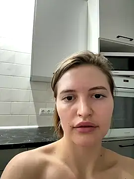 TesssaHart online show from 11.20.25