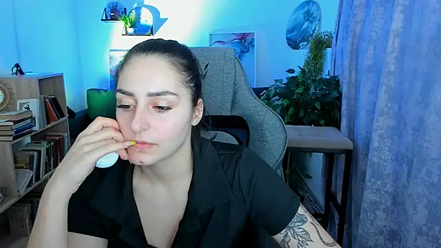 ValeriiMills online show from 02.19.26