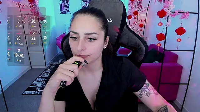 ValeriiMills online show from 05.12.26