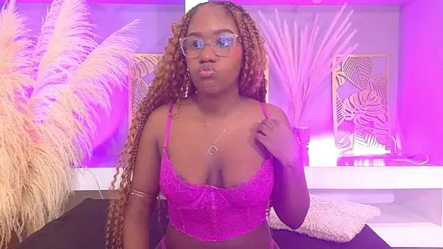 Snapshot of RachelStonne chatting on 11.27.25 RachelStonne online show from 11.27.25