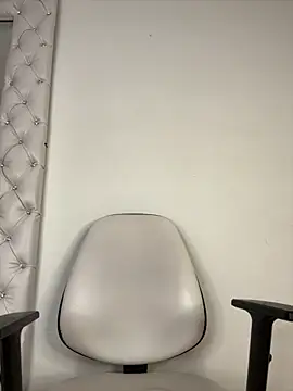 PapiStan online show from 11.24.25