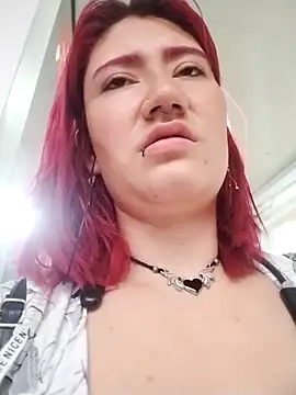 Cerecitaa02  online show from 12.22.25