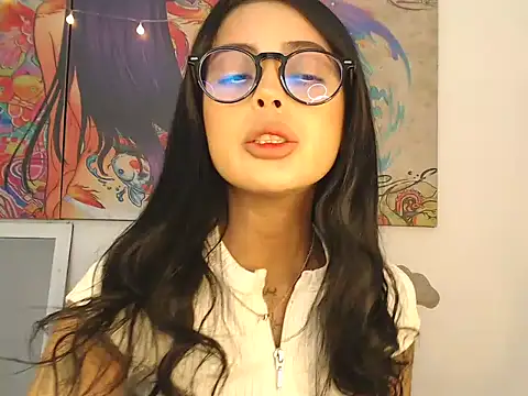 Snapshot of Sweetcandy18_Little chatting on 11.09.25 Sweetcandy18 Little online show from 11.09.25