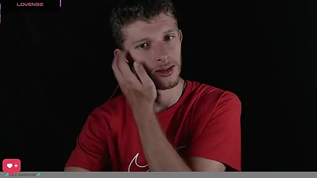 Snapshot of andrewxbi chatting on 05.01.26 andrewxbi online show from 05.01.26