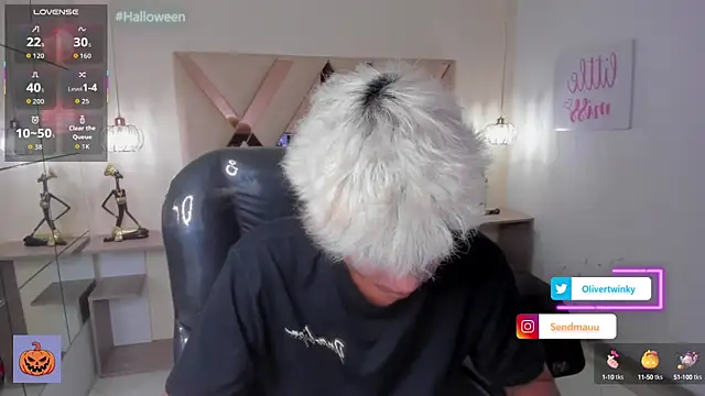 OliverTwinky online show from 10.14.25