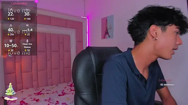 OliverTwinky online show from 11.20.25