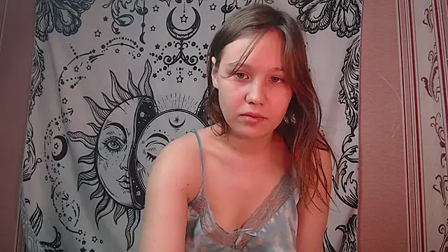 Snapshot of Thighswithspikes chatting on 09.15.25 Thighswithspikes online show from 09.15.25