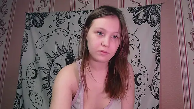 Snapshot of Thighswithspikes chatting on 11.07.25 Thighswithspikes online show from 11.07.25