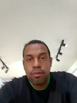 elnegro707070 online show from 10.24.25