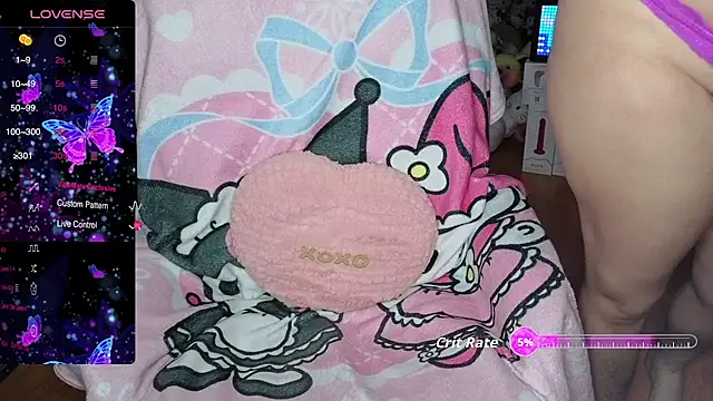 w3tkittty online show from 10.21.25