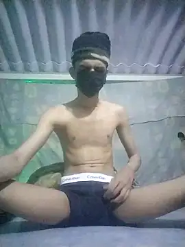 HannanKhan25 online show from 11.08.25