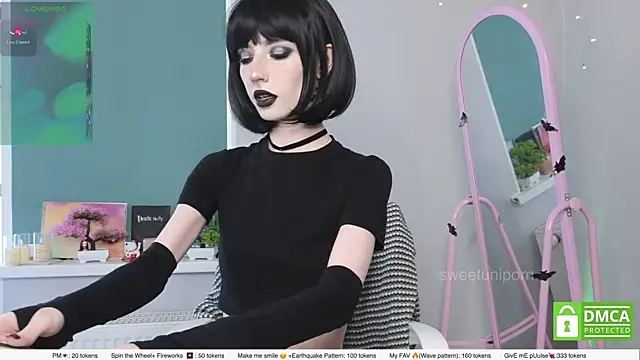 Snapshot of sweetuniporn chatting on 07.12.26 sweetuniporn online show from 07.12.26